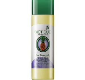 Biotique Bio Pineapple Oil Control Face Cleanser