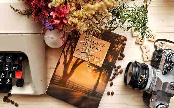 15 Best Love Stories Book In Hindi 2022 (सर्वश्रेष्ठ प्रेम कहानियाँ)