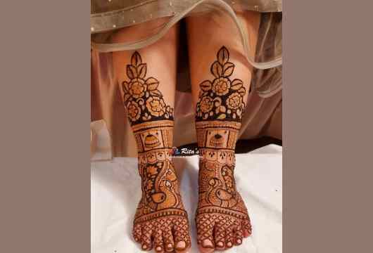 Bridal Mehndi For Leg (4)