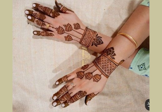 Beautiful Left Hand Mehndi Design (1)