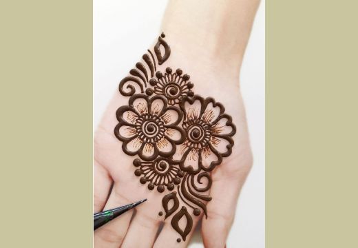 Mehndi Design For Left Hand (2)