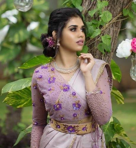 Beautiful Silk Saree Blouse Designs (1)