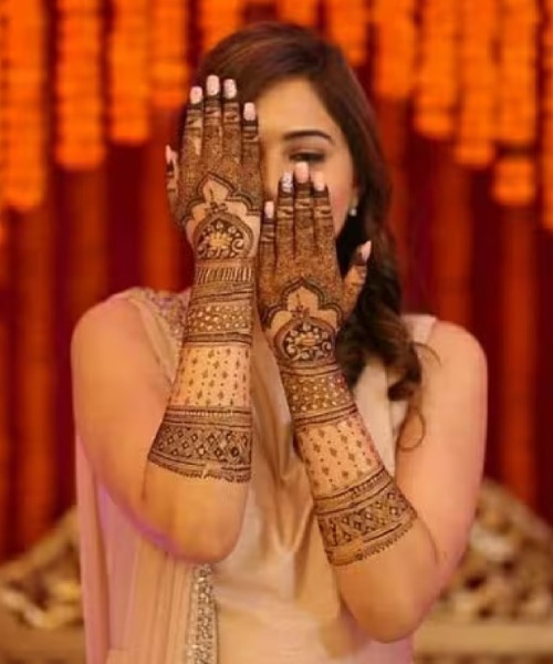 Bridal Back Hand Mehndi Design 4